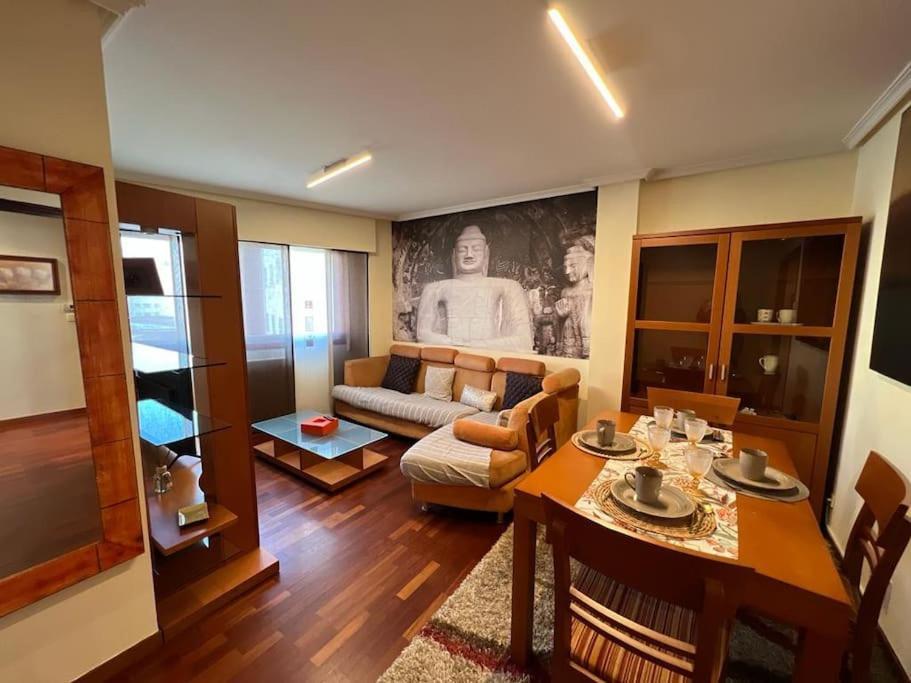 Piso Confort Y Detalles Ourense Exterior foto