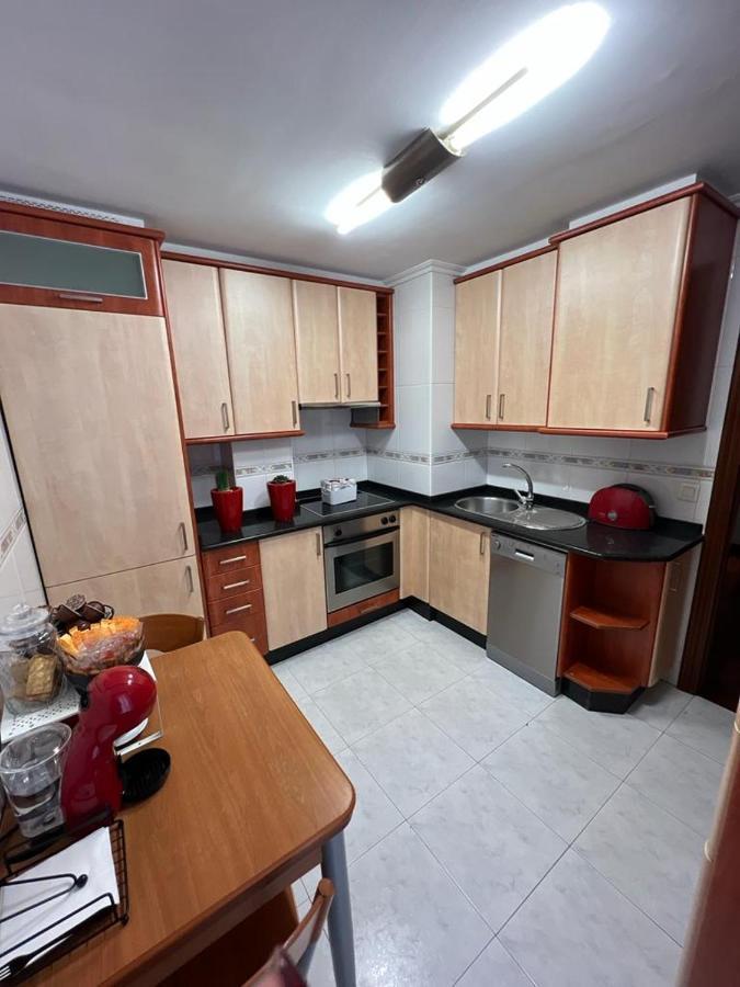 Piso Confort Y Detalles Ourense Exterior foto